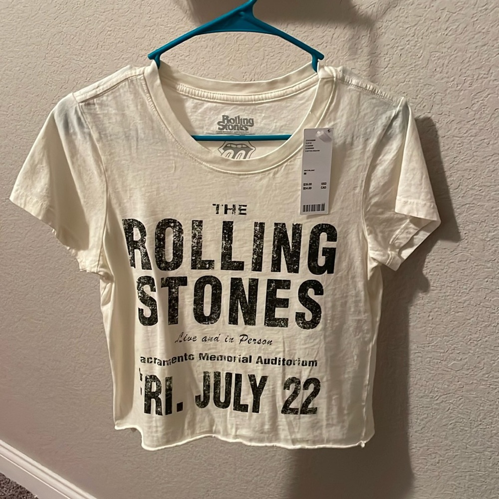 Brand new urban outfitters cropped top